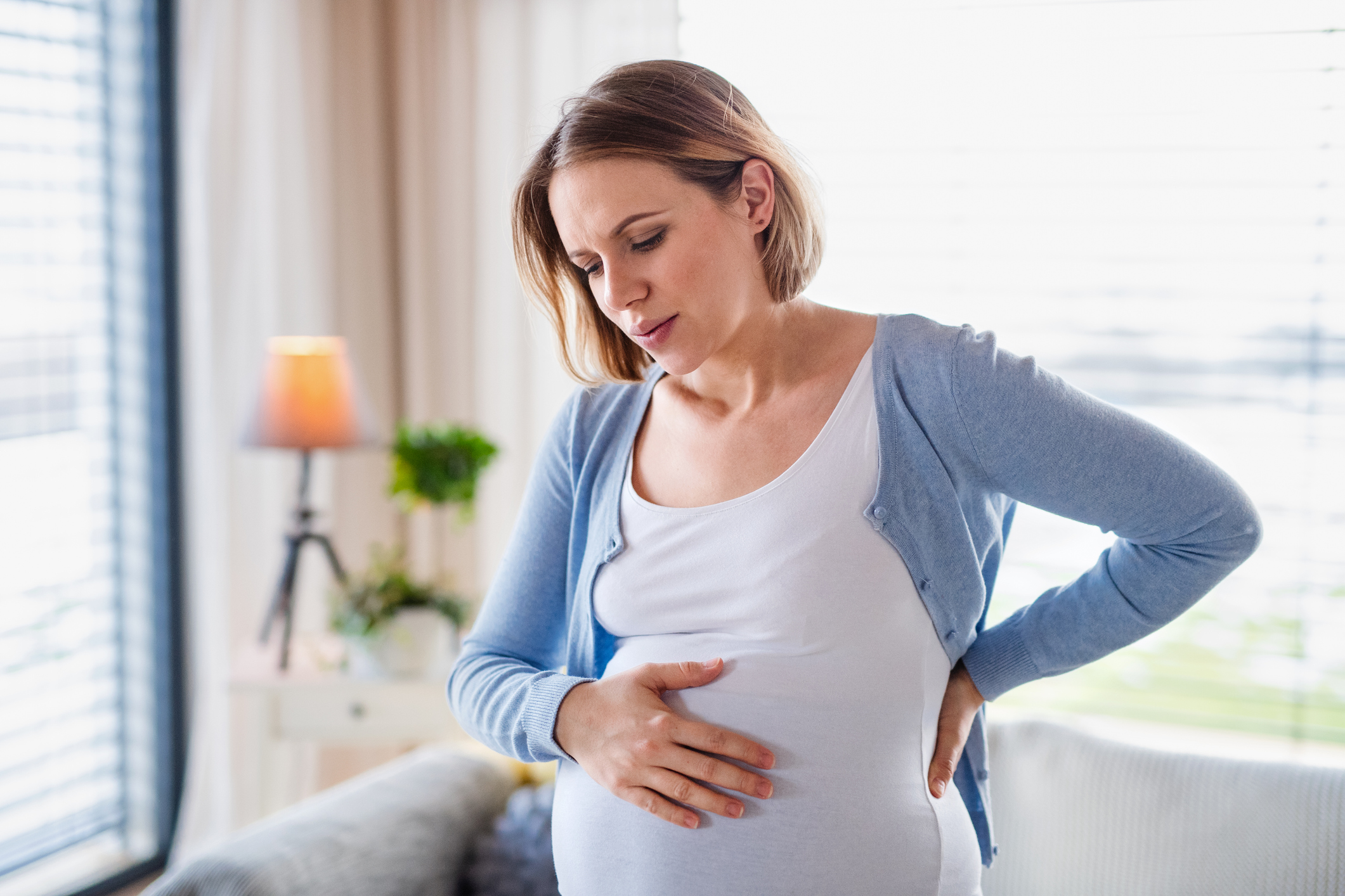 Rückenschmerzen in der Schwangerschaft - medizinfuchs Blog